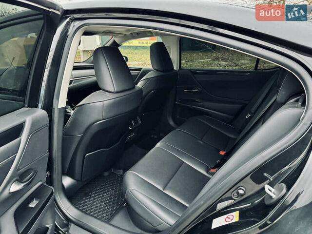 Черный Лексус ЕС, объемом двигателя 2.49 л и пробегом 151 тыс. км за 32500 $, фото 13 на Automoto.ua