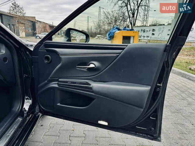 Черный Лексус ЕС, объемом двигателя 2.49 л и пробегом 151 тыс. км за 32500 $, фото 19 на Automoto.ua