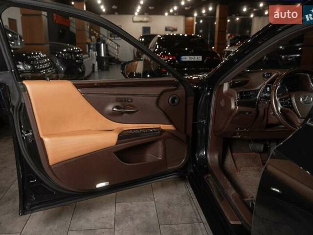 Черный Лексус ЕС, объемом двигателя 2.49 л и пробегом 144 тыс. км за 34900 $, фото 26 на Automoto.ua