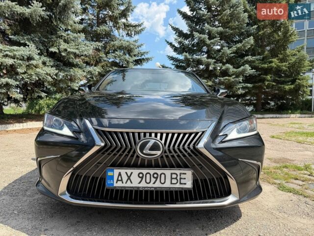 Черный Лексус ЕС, объемом двигателя 2.49 л и пробегом 205 тыс. км за 25000 $, фото 13 на Automoto.ua