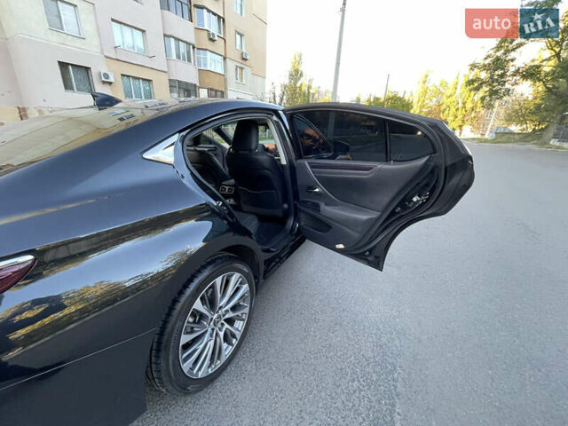 Чорний Лексус ЕС, об'ємом двигуна 3.5 л та пробігом 43 тис. км за 40000 $, фото 43 на Automoto.ua