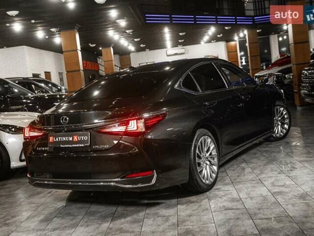 Черный Лексус ЕС, объемом двигателя 2.49 л и пробегом 144 тыс. км за 34900 $, фото 2 на Automoto.ua