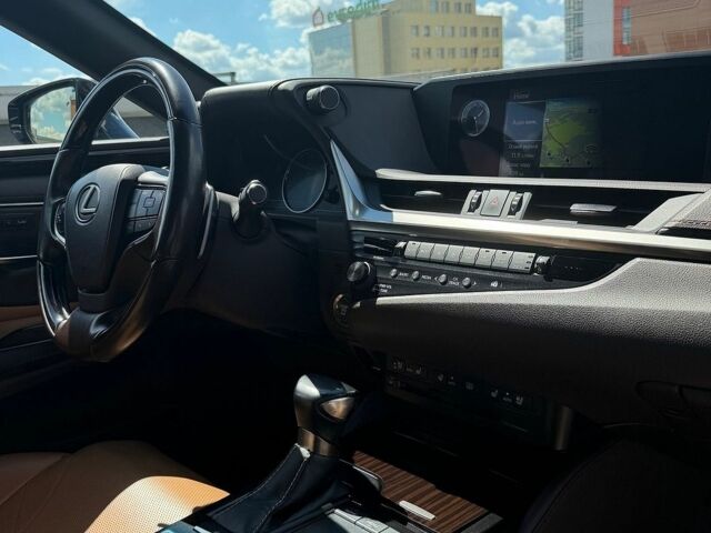 Чорний Лексус ЕС, об'ємом двигуна 3.5 л та пробігом 85 тис. км за 36000 $, фото 6 на Automoto.ua