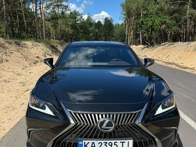 Черный Лексус ЕС, объемом двигателя 2.49 л и пробегом 132 тыс. км за 31500 $, фото 2 на Automoto.ua