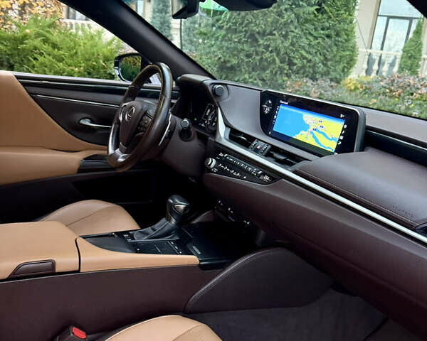 Черный Лексус ЕС, объемом двигателя 2.49 л и пробегом 45 тыс. км за 36500 $, фото 24 на Automoto.ua