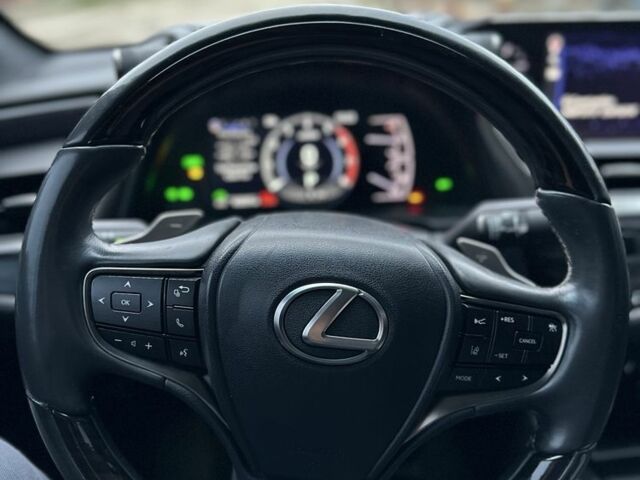 Чорний Лексус ЕС, об'ємом двигуна 2.5 л та пробігом 62 тис. км за 32000 $, фото 7 на Automoto.ua