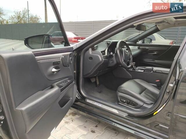 Черный Лексус ЕС, объемом двигателя 2.5 л и пробегом 195 тыс. км за 31500 $, фото 10 на Automoto.ua