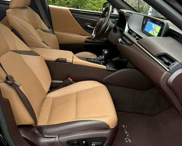 Черный Лексус ЕС, объемом двигателя 2.49 л и пробегом 45 тыс. км за 36500 $, фото 23 на Automoto.ua