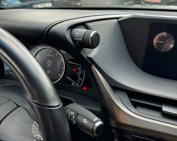 Черный Лексус ЕС, объемом двигателя 2.5 л и пробегом 115 тыс. км за 38500 $, фото 28 на Automoto.ua
