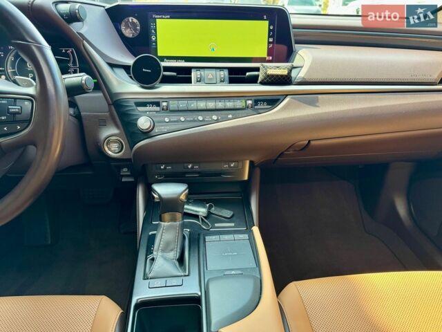 Чорний Лексус ЕС, об'ємом двигуна 2.49 л та пробігом 127 тис. км за 33900 $, фото 61 на Automoto.ua