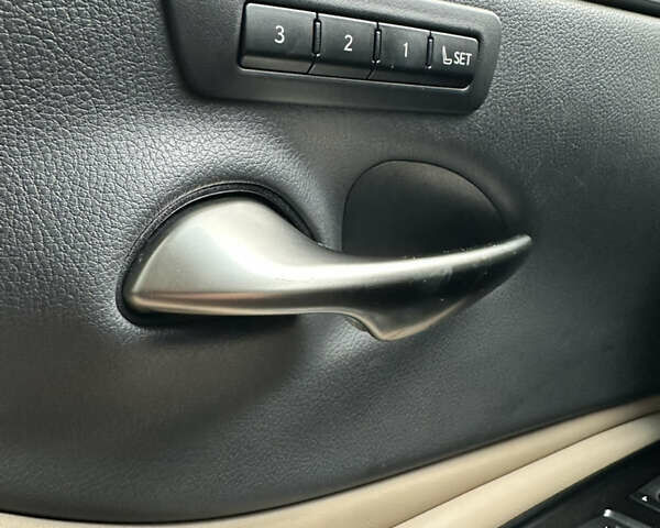 Черный Лексус ЕС, объемом двигателя 2.49 л и пробегом 114 тыс. км за 37200 $, фото 49 на Automoto.ua