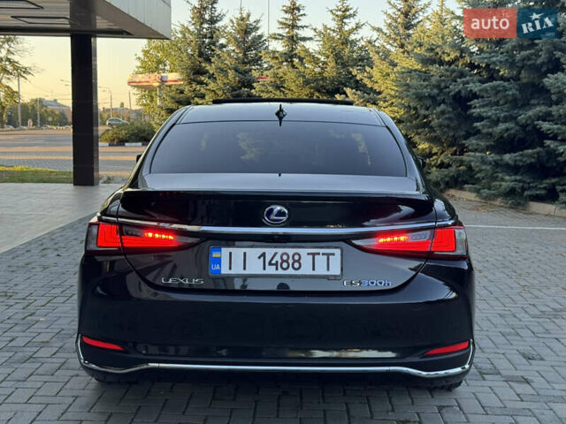 Черный Лексус ЕС, объемом двигателя 2.49 л и пробегом 92 тыс. км за 39999 $, фото 4 на Automoto.ua