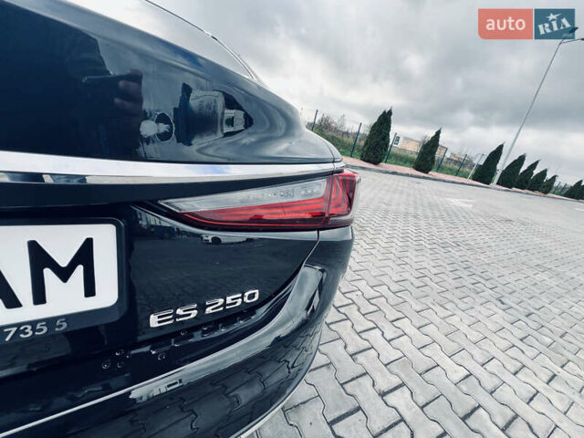 Чорний Лексус ЕС, об'ємом двигуна 2.49 л та пробігом 163 тис. км за 35000 $, фото 13 на Automoto.ua