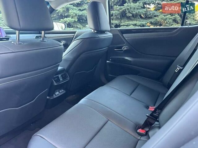 Лексус ЕС 2021 в Харькове на Automoto.ua Черный Лексус ЕС, объемом двигателя 2.49 л и пробегом 95 тыс. км за 39999 $, фото 1 на Automoto.ua