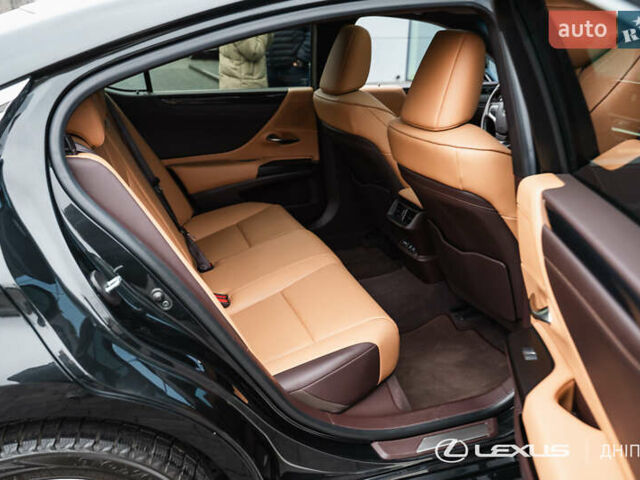 Черный Лексус ЕС, объемом двигателя 2.49 л и пробегом 43 тыс. км за 41000 $, фото 26 на Automoto.ua