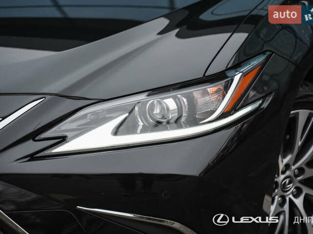 Черный Лексус ЕС, объемом двигателя 2.49 л и пробегом 43 тыс. км за 41000 $, фото 1 на Automoto.ua