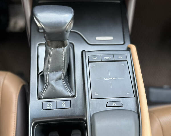 Черный Лексус ЕС, объемом двигателя 2.49 л и пробегом 135 тыс. км за 43800 $, фото 19 на Automoto.ua