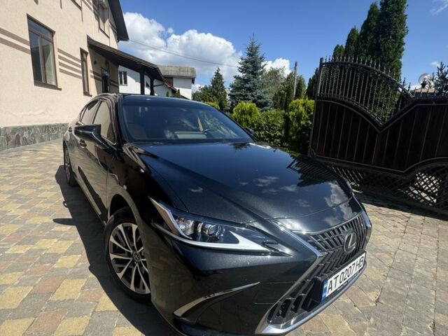 Черный Лексус ЕС, объемом двигателя 2 л и пробегом 110 тыс. км за 38500 $, фото 19 на Automoto.ua