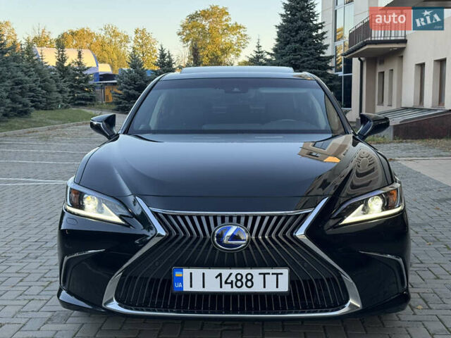 Черный Лексус ЕС, объемом двигателя 2.49 л и пробегом 92 тыс. км за 39999 $, фото 1 на Automoto.ua