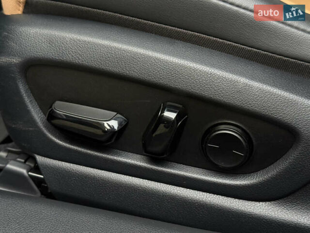 Черный Лексус ЕС, объемом двигателя 1.99 л и пробегом 59 тыс. км за 33999 $, фото 26 на Automoto.ua