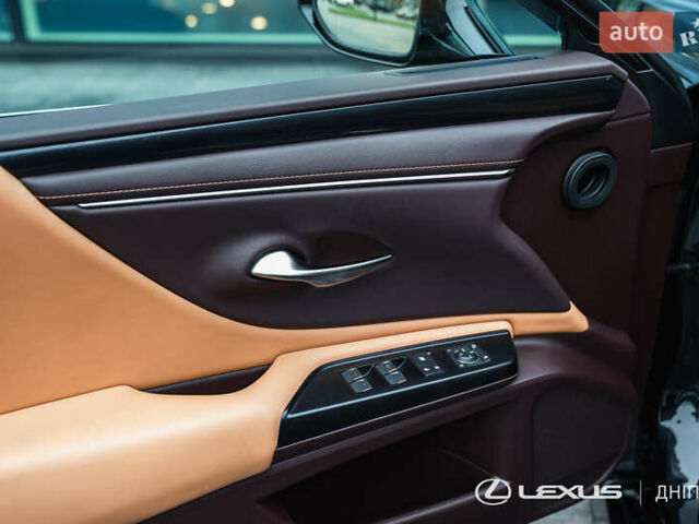 Черный Лексус ЕС, объемом двигателя 2.49 л и пробегом 43 тыс. км за 41000 $, фото 25 на Automoto.ua