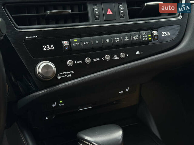 Черный Лексус ЕС, объемом двигателя 1.99 л и пробегом 59 тыс. км за 33999 $, фото 35 на Automoto.ua