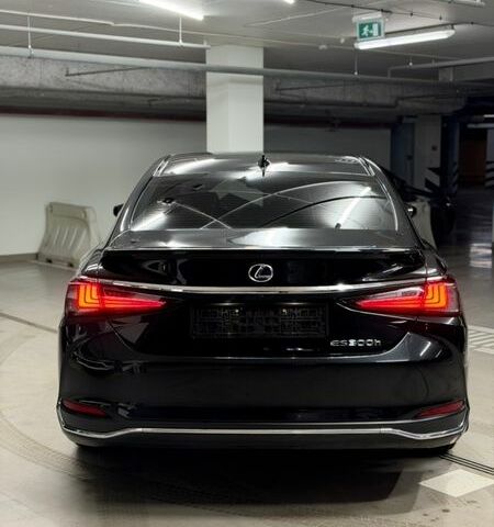 Чорний Лексус ЕС, об'ємом двигуна 2.49 л та пробігом 82 тис. км за 37200 $, фото 4 на Automoto.ua
