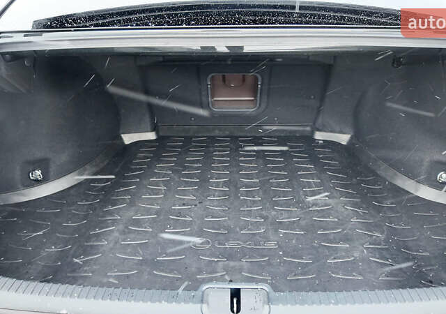 Черный Лексус ЕС, объемом двигателя 2.49 л и пробегом 144 тыс. км за 39990 $, фото 18 на Automoto.ua