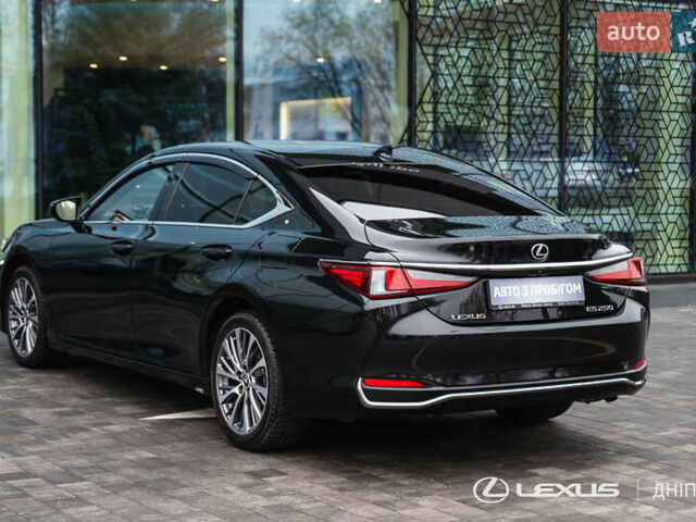 Черный Лексус ЕС, объемом двигателя 2.49 л и пробегом 43 тыс. км за 41000 $, фото 6 на Automoto.ua