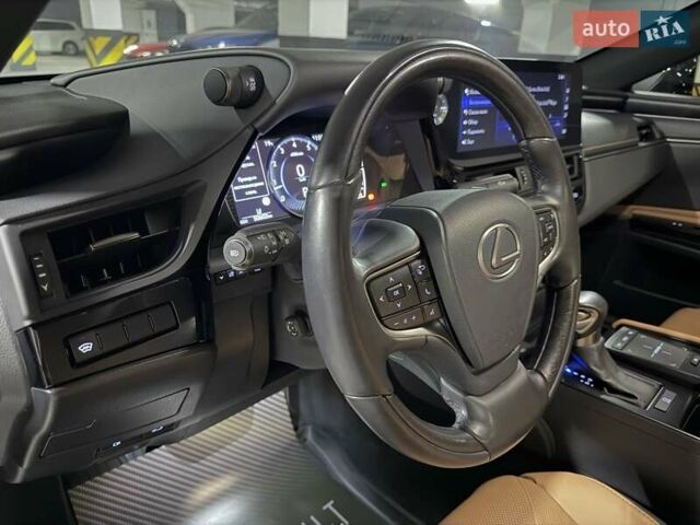 Черный Лексус ЕС, объемом двигателя 3.46 л и пробегом 50 тыс. км за 47500 $, фото 25 на Automoto.ua