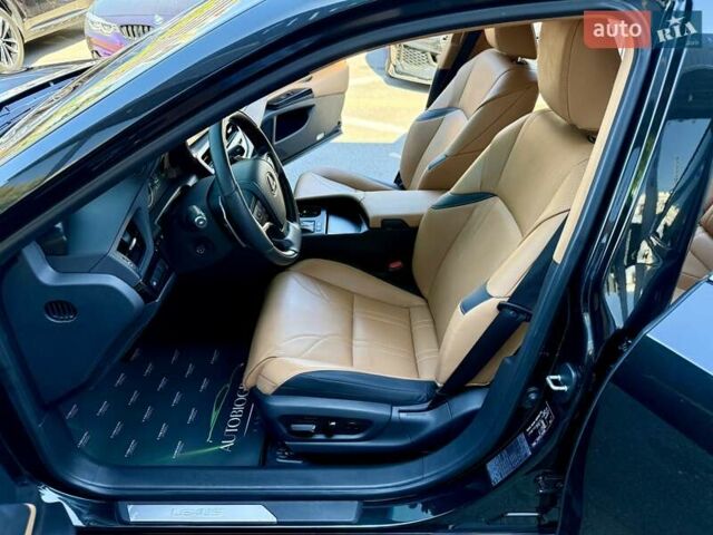 Чорний Лексус ЕС, об'ємом двигуна 2.49 л та пробігом 70 тис. км за 49900 $, фото 28 на Automoto.ua