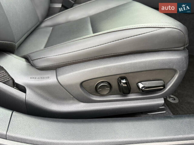 Чорний Лексус ЕС, об'ємом двигуна 2.49 л та пробігом 54 тис. км за 41900 $, фото 64 на Automoto.ua