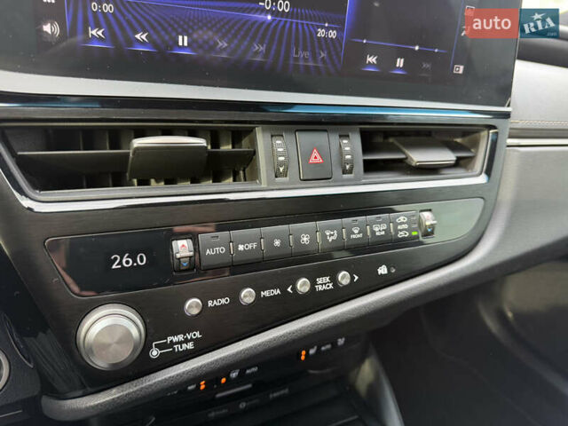 Чорний Лексус ЕС, об'ємом двигуна 2.49 л та пробігом 54 тис. км за 41900 $, фото 59 на Automoto.ua