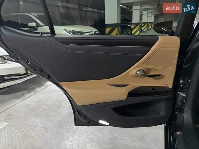 Черный Лексус ЕС, объемом двигателя 3.46 л и пробегом 50 тыс. км за 47500 $, фото 26 на Automoto.ua