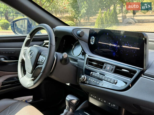 Чорний Лексус ЕС, об'ємом двигуна 2.49 л та пробігом 38 тис. км за 51000 $, фото 7 на Automoto.ua