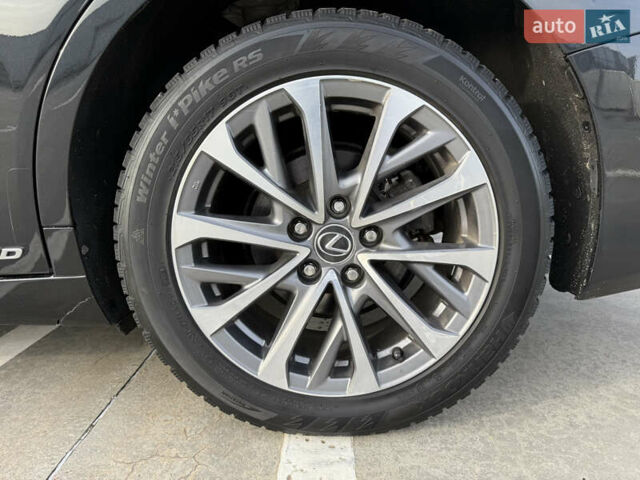 Чорний Лексус ЕС, об'ємом двигуна 2.49 л та пробігом 54 тис. км за 41900 $, фото 30 на Automoto.ua