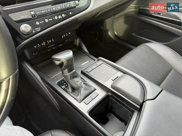 Чорний Лексус ЕС, об'ємом двигуна 2.49 л та пробігом 54 тис. км за 41900 $, фото 61 на Automoto.ua