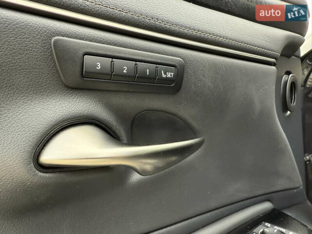 Чорний Лексус ЕС, об'ємом двигуна 2.49 л та пробігом 54 тис. км за 41900 $, фото 37 на Automoto.ua