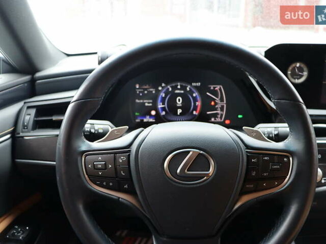 Чорний Лексус ЕС, об'ємом двигуна 2 л та пробігом 30 тис. км за 41400 $, фото 16 на Automoto.ua