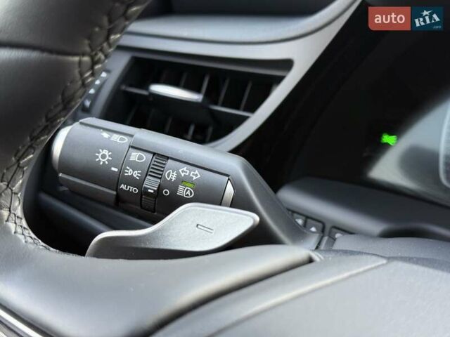 Лексус ЕС 2023 в Киеве на Automoto.ua Черный Лексус ЕС, объемом двигателя 2.49 л и пробегом 9 тыс. км за 50999 $, фото 44 на Automoto.ua