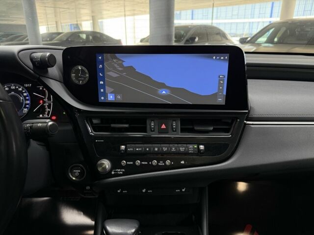 Черный Лексус ЕС, объемом двигателя 2.5 л и пробегом 55 тыс. км за 46900 $, фото 21 на Automoto.ua