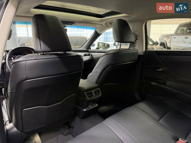 Чорний Лексус ЕС, об'ємом двигуна 2.49 л та пробігом 55 тис. км за 47900 $, фото 22 на Automoto.ua