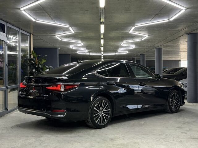 Черный Лексус ЕС, объемом двигателя 2.5 л и пробегом 55 тыс. км за 46900 $, фото 10 на Automoto.ua