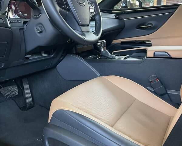Черный Лексус ЕС, объемом двигателя 2.49 л и пробегом 30 тыс. км за 45350 $, фото 15 на Automoto.ua