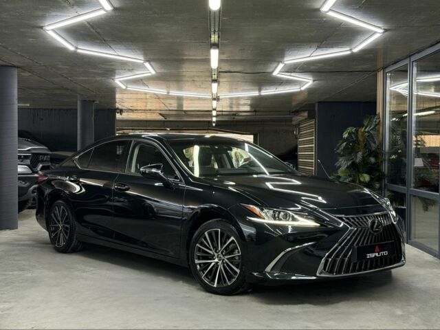 Черный Лексус ЕС, объемом двигателя 2.5 л и пробегом 55 тыс. км за 46900 $, фото 2 на Automoto.ua