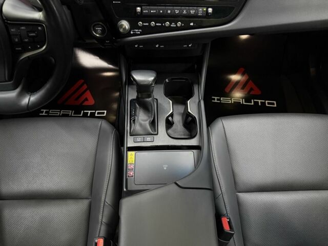 Черный Лексус ЕС, объемом двигателя 2.5 л и пробегом 55 тыс. км за 46900 $, фото 22 на Automoto.ua