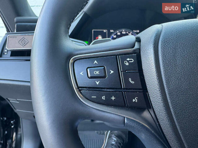 Лексус ЕС 2023 в Киеве на Automoto.ua Черный Лексус ЕС, объемом двигателя 2.49 л и пробегом 36 тыс. км за 44000 $, фото 9 на Automoto.ua