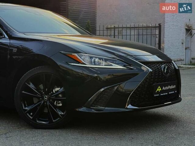 Лексус ЕС 2023 в Киеве на Automoto.ua Черный Лексус ЕС, объемом двигателя 2.49 л и пробегом 9 тыс. км за 50999 $, фото 10 на Automoto.ua