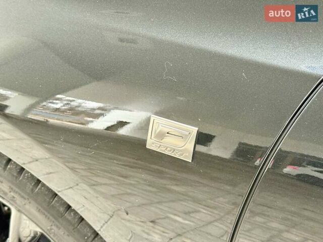 Чорний Лексус ЕС, об'ємом двигуна 2.49 л та пробігом 23 тис. км за 45900 $, фото 22 на Automoto.ua