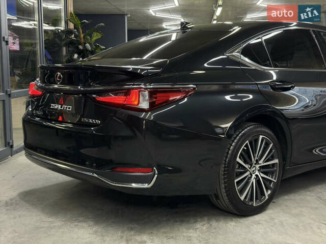 Чорний Лексус ЕС, об'ємом двигуна 2.49 л та пробігом 55 тис. км за 47900 $, фото 16 на Automoto.ua